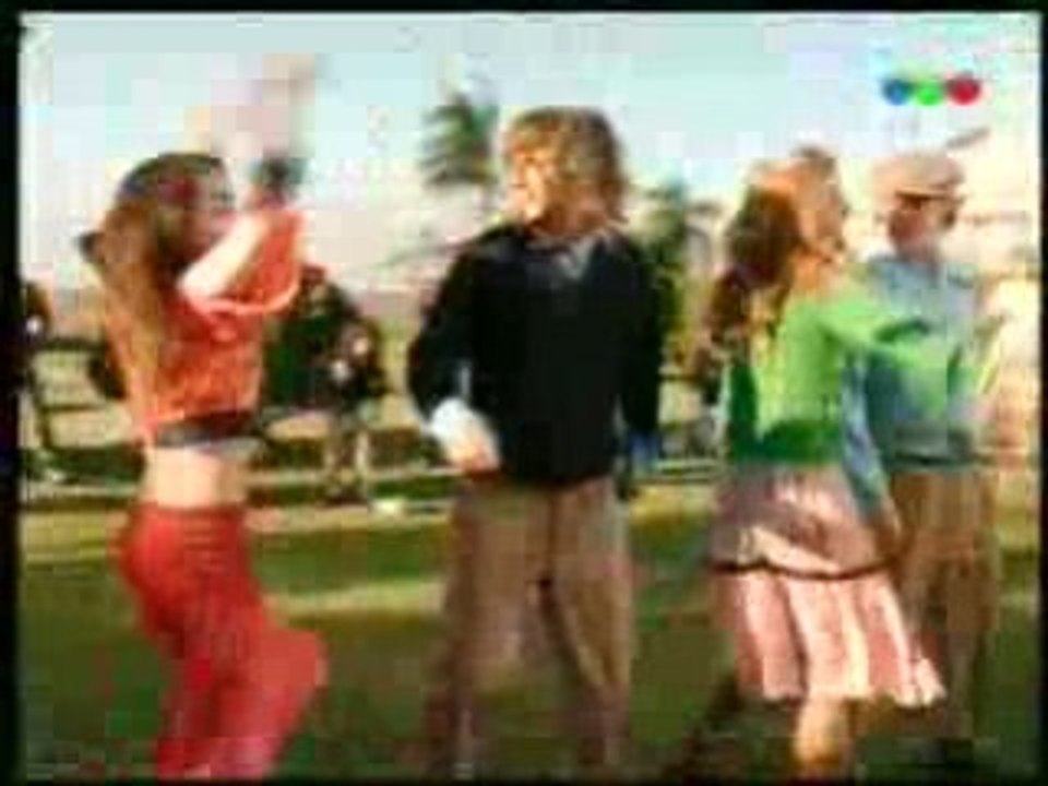 A bailar casi angeles 64