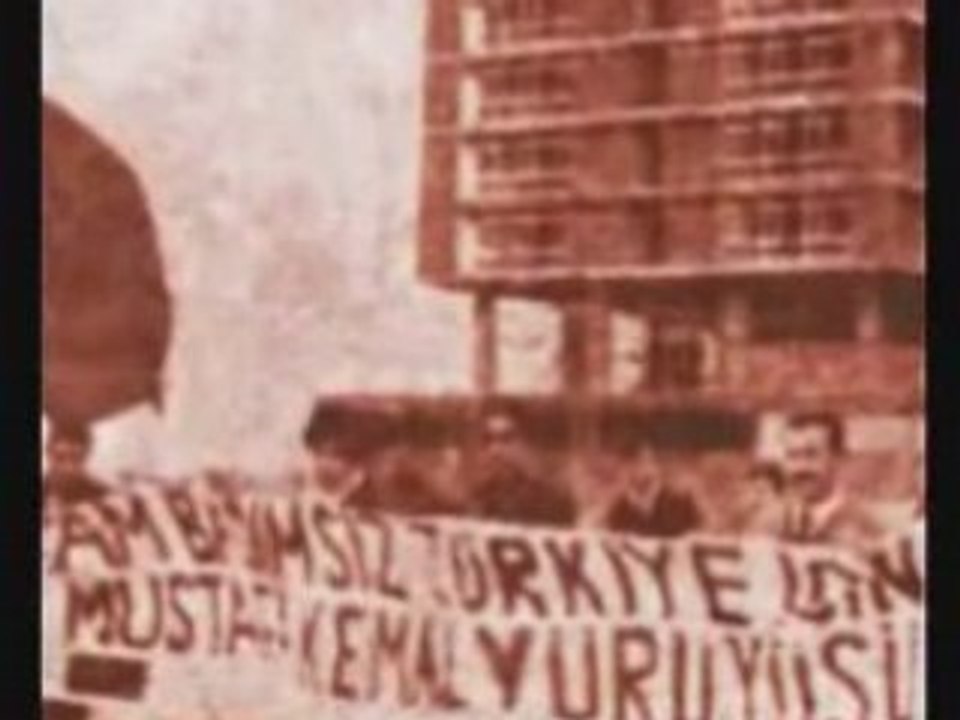 Türkce Kisa Film - Deniz Gezmis - (Unreal TV)