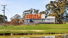 Cairn Hill sheep farm Bendigo finds a buyer.