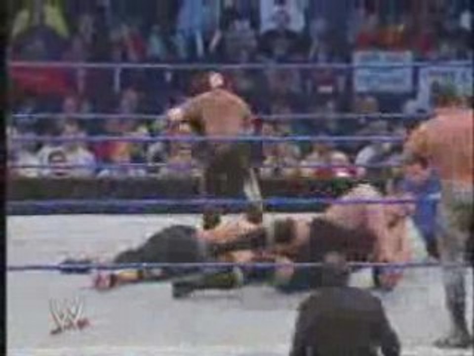 WWE Mysterio and Cena vs. Chavo and The Big Show