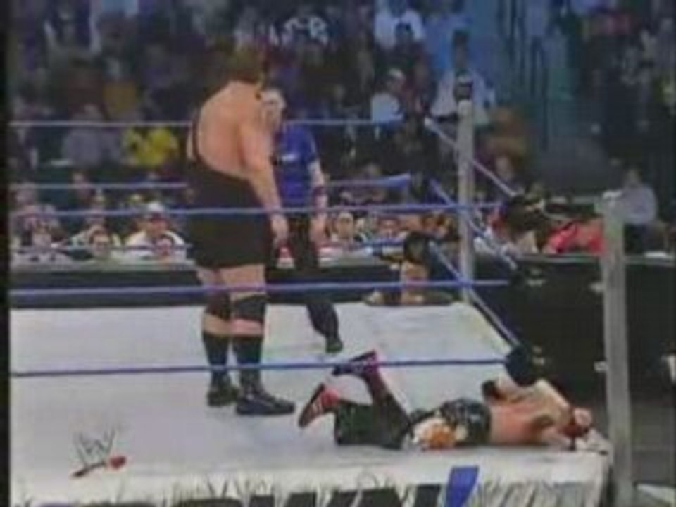 Big show vs Rey Mysterio (HQ)