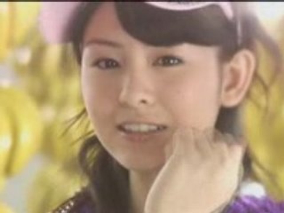 Berryz Koubou - Yuke Yuke Monkey Dance (close-up Vr)