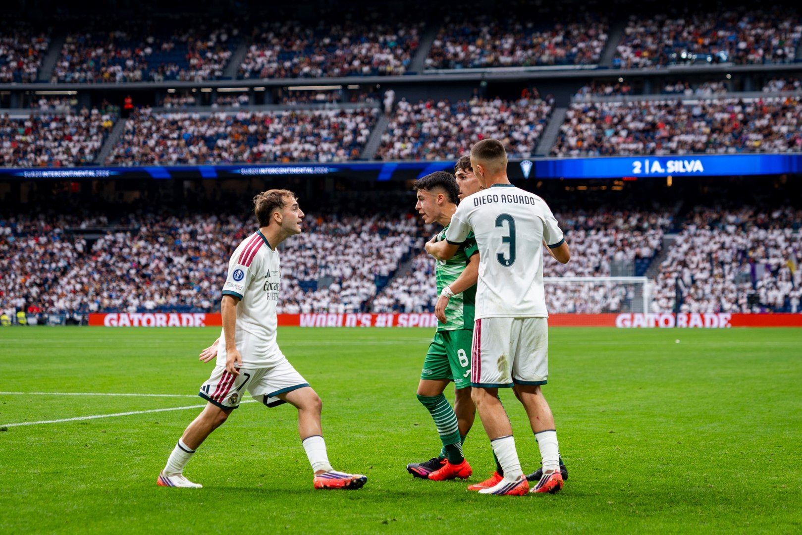 La denuncia del técnico del Wanderers al Real Madrid antes de la final de la intercontinental sub 20