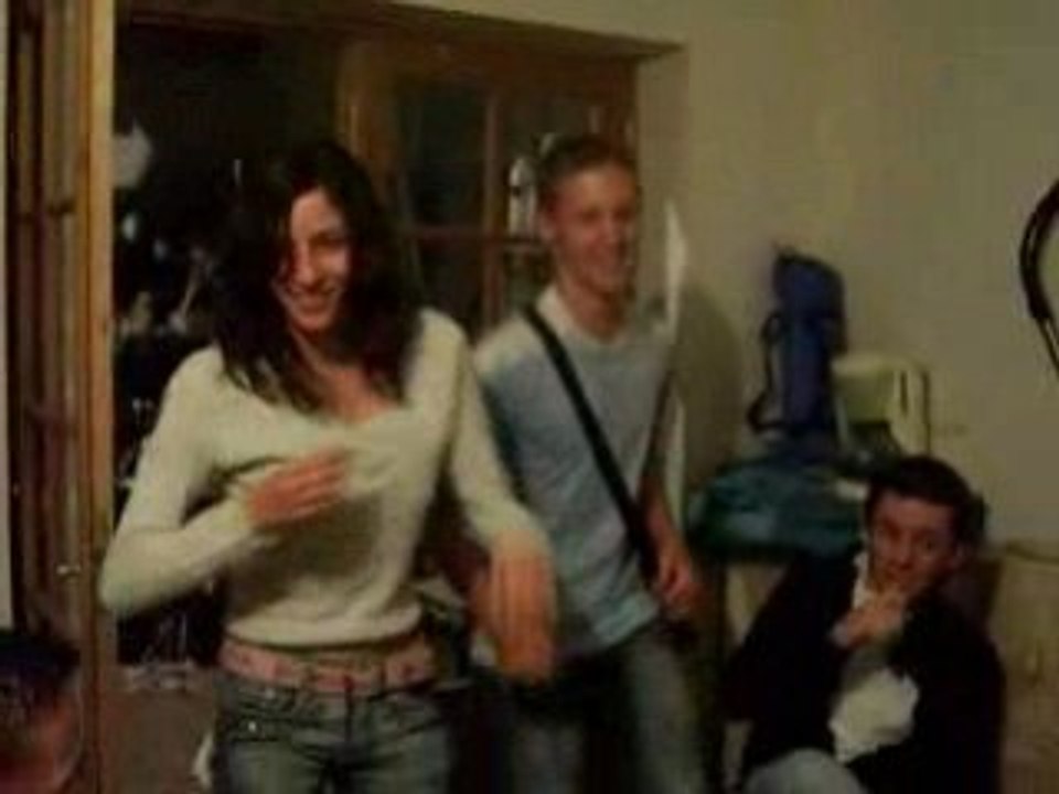 jordane et lilou qui danse