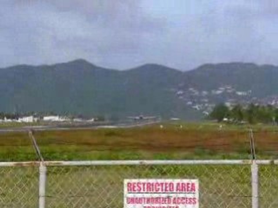 Avion au décollage de Saint Martin SXM