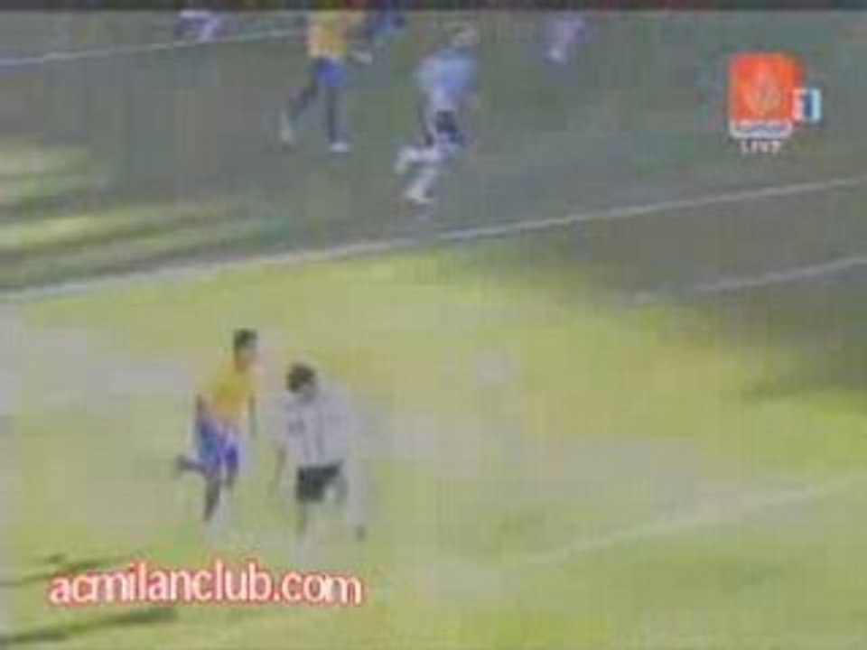 Kaka goal vs argentina