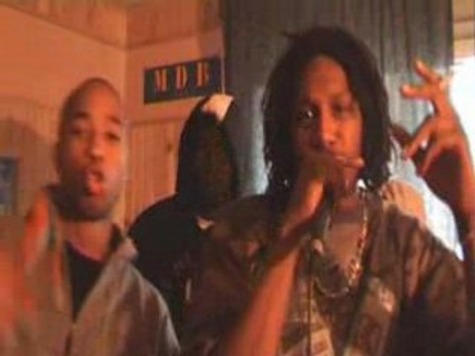 Freestyl chez SHENO MDB "Dyru"