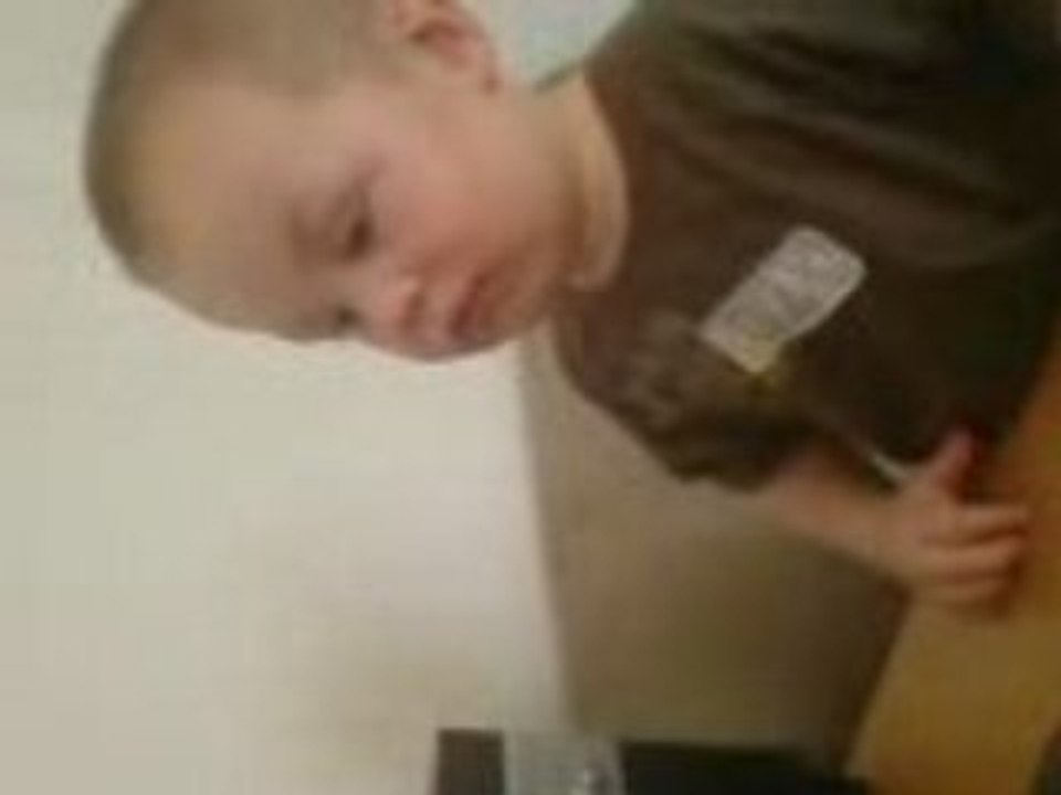 Evan chante du Madonna
