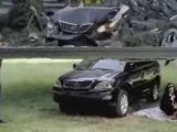 Lexus RX Lift Off : Avoid Accident
