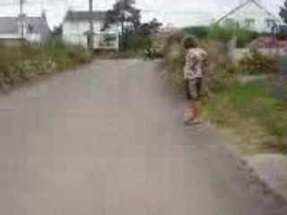 Moto a 3 tom ben djo