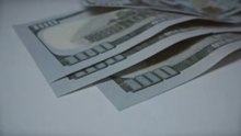 How to make $1000 a month by investing ?
