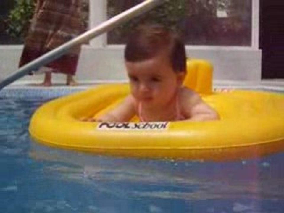 Eden - Mon 1er bain - 080808