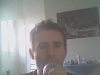 Wiwi égratigne "Pour tes seize ans"