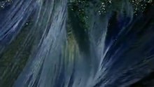 Une vague change couleur progressivement... hypnotisant et magnifique