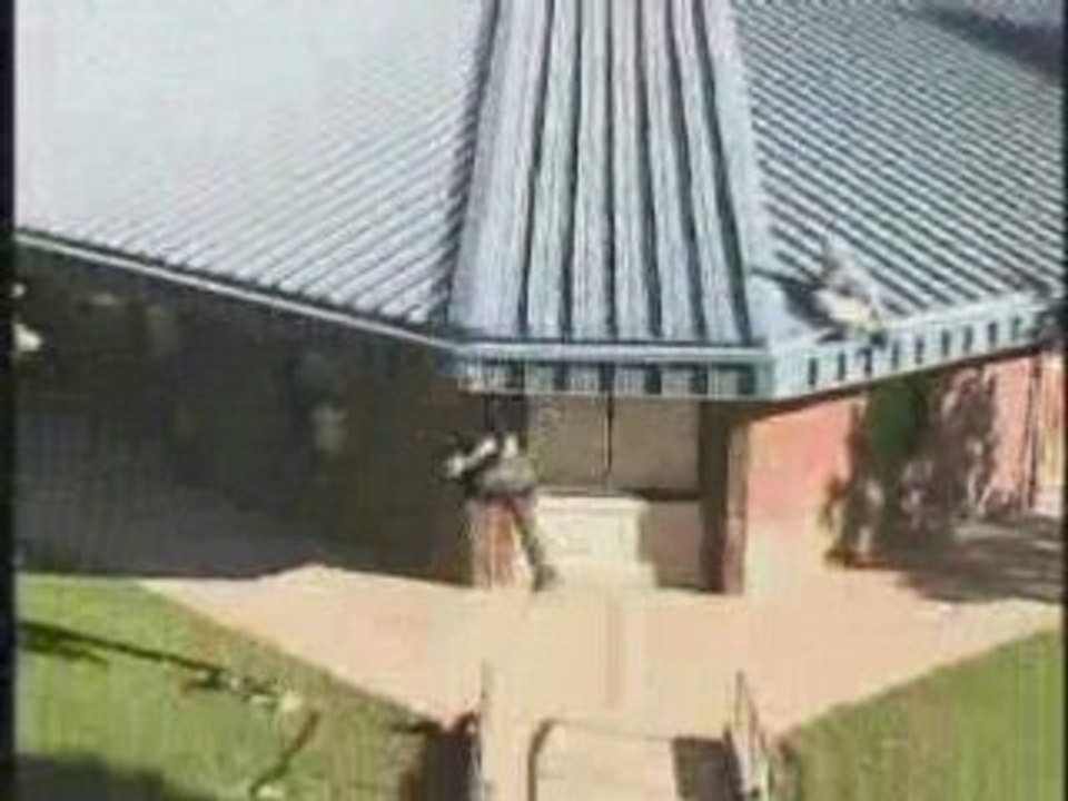 Roof Skating
