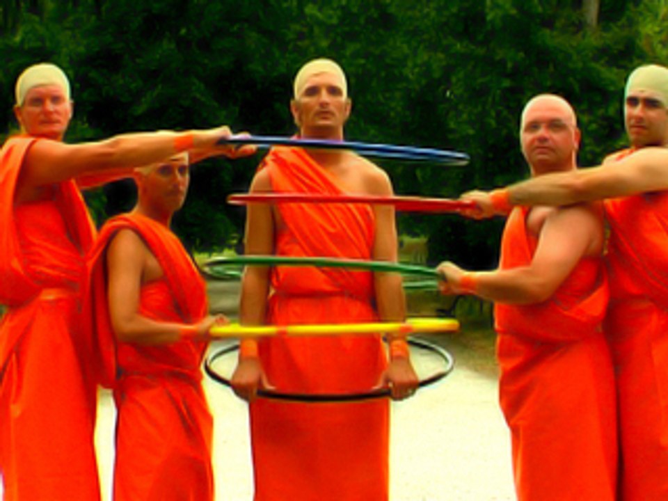 "Bonze to be alive", Dalai Hernandez et les Bonze qui Beat