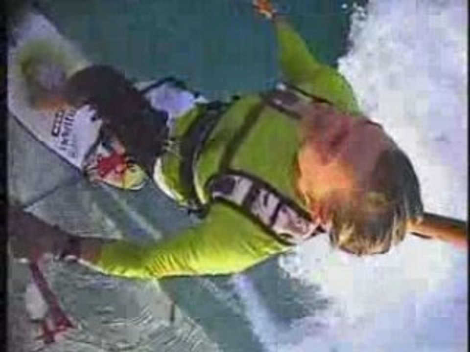 Massivemoves.com  presenting  Kitegabi