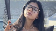 Mia Khalifa genießt sonnige Tage auf Formentera und scherzt über das Ende des Sommers