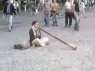 Adèle Blanchin - Didgeridoo