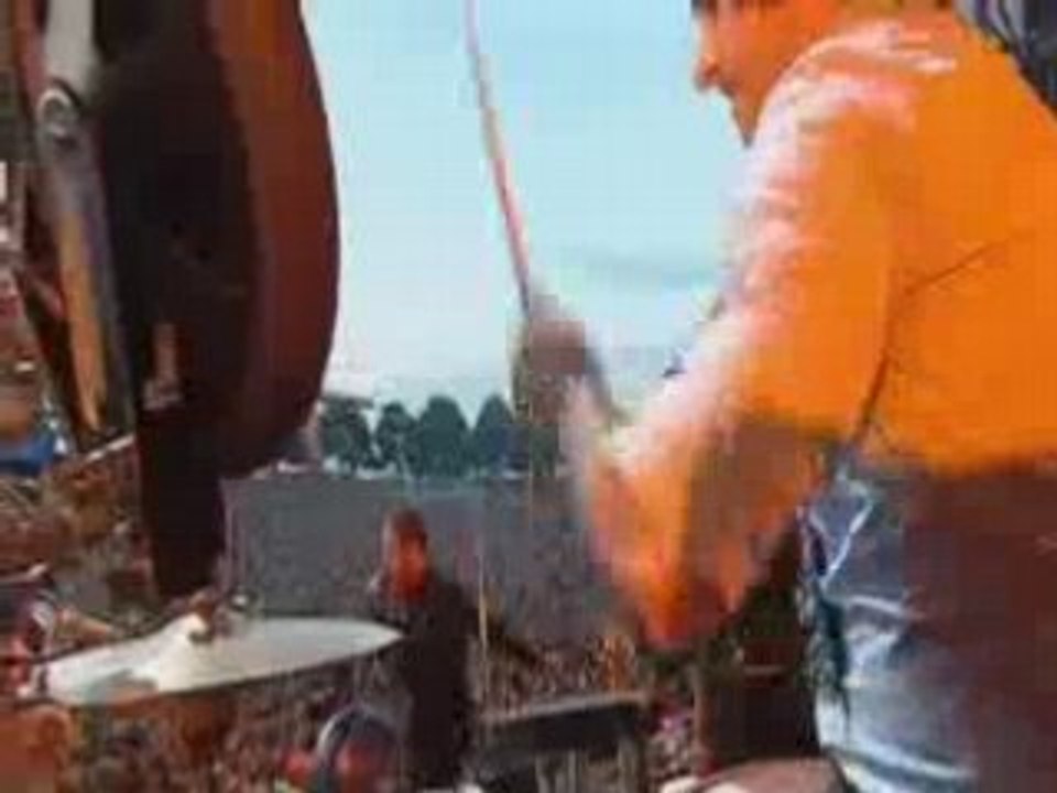 Dionysos - 07 -  Tais toi mon coeur (Paleo 2008)