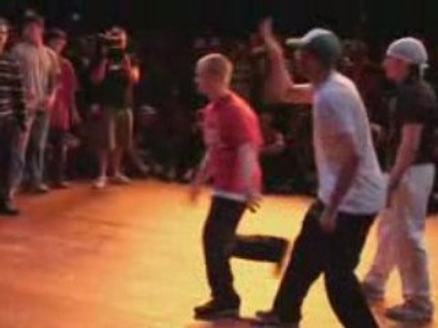 Uk Bboy - Europ2008 - Finale - Vagabonds Vs Rugged Solution