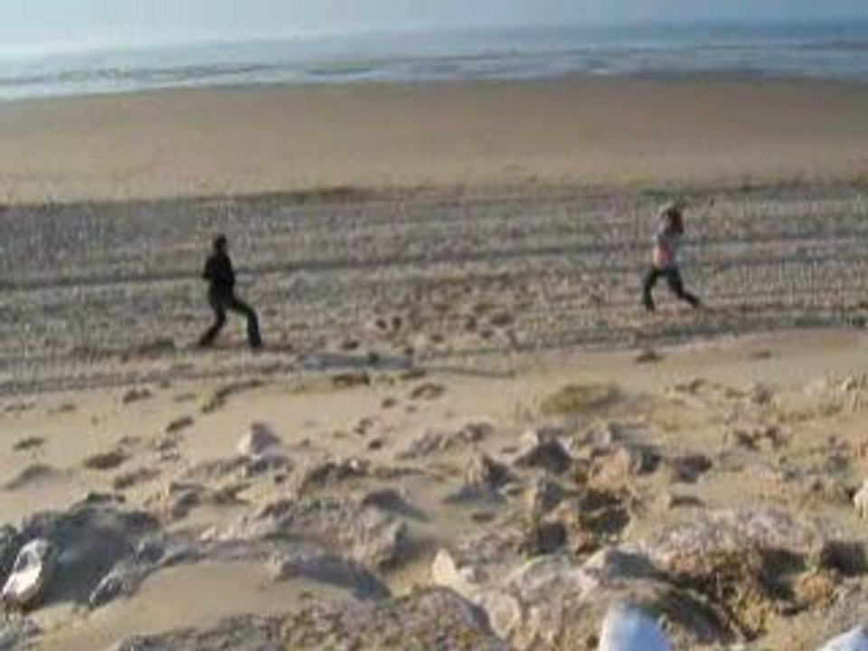 Marie,Julie & Pauline . Plage .