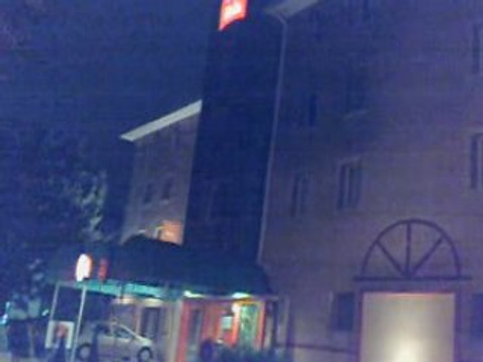 Une de plus