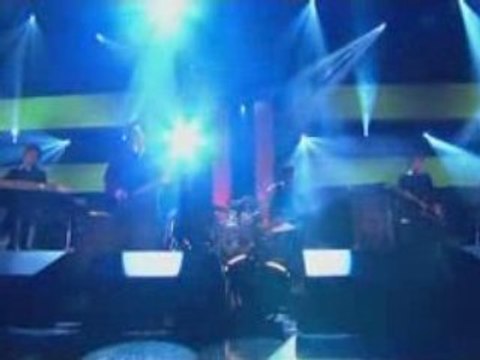 The Cure - Boy's Don't Cry (Live Jools Holland 2004)