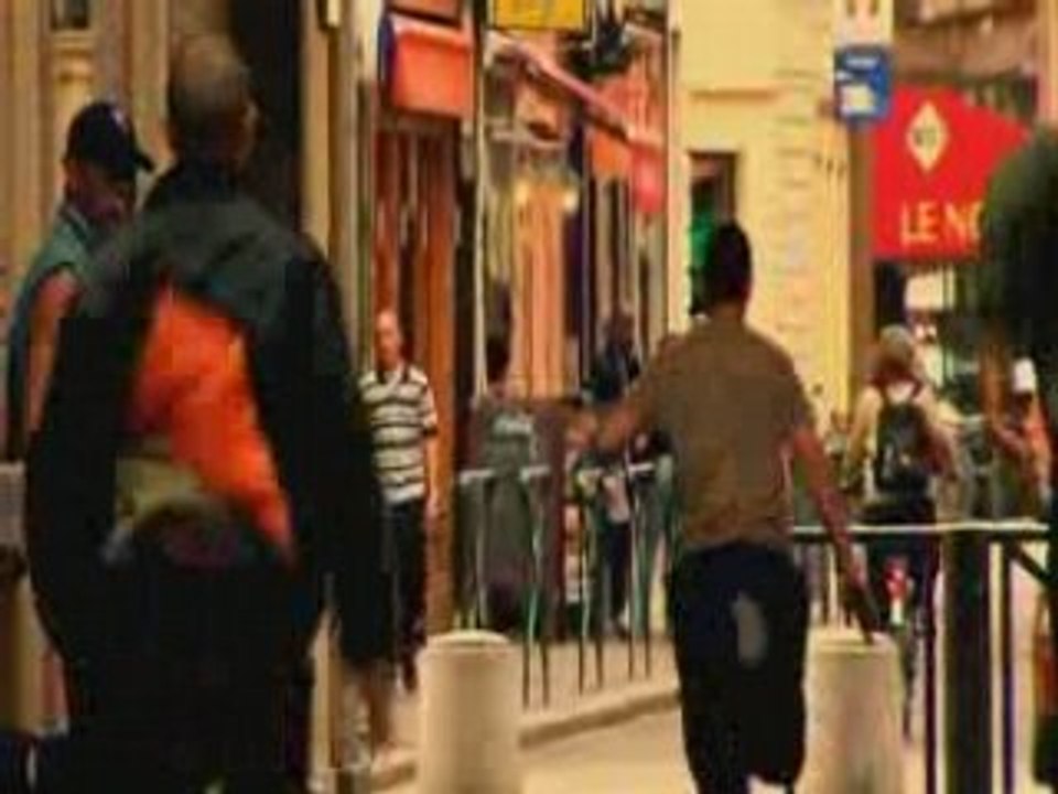 Les Ages Nu de Anthony Bouvier Antash cour métrage HLM CREW by 1001