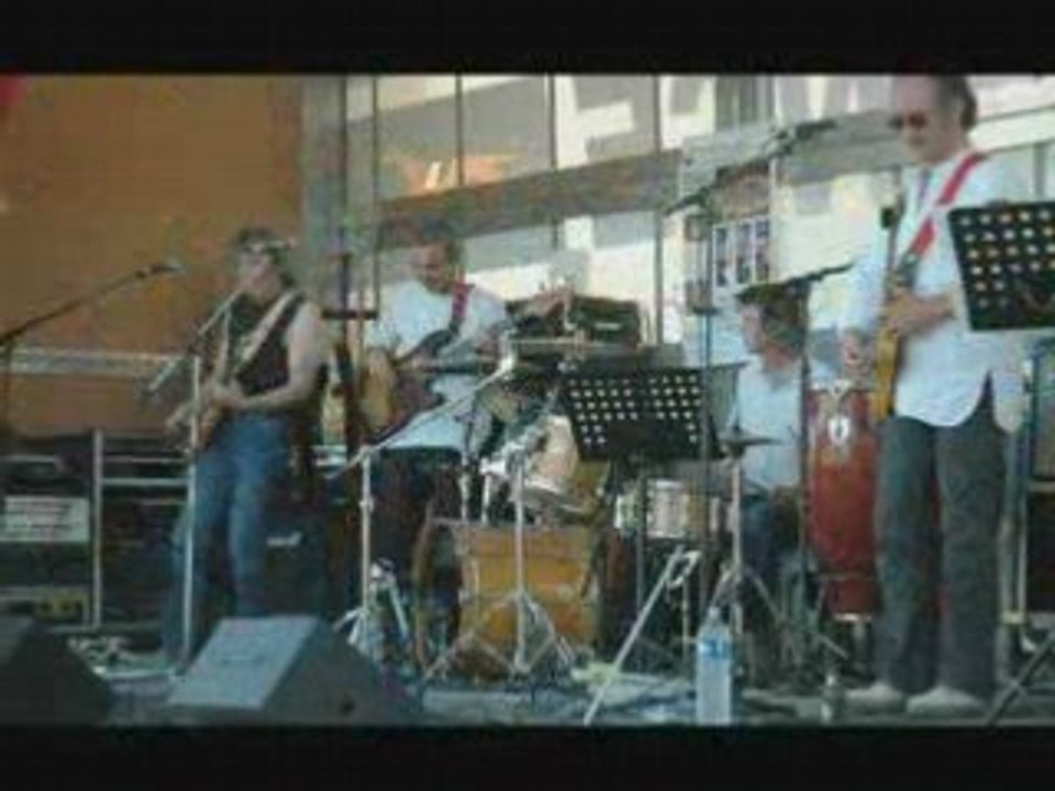 Live in Dourdain