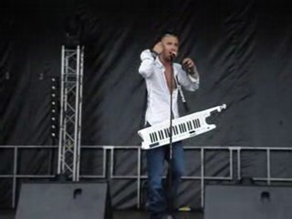 Michal "All alone...balances" Gravelines le 9 août 2008