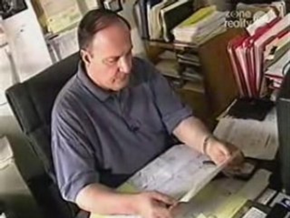 Security Camera Footage of an Alien Abduction ?