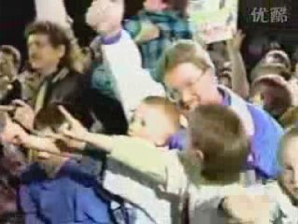 Raw 4-12-93