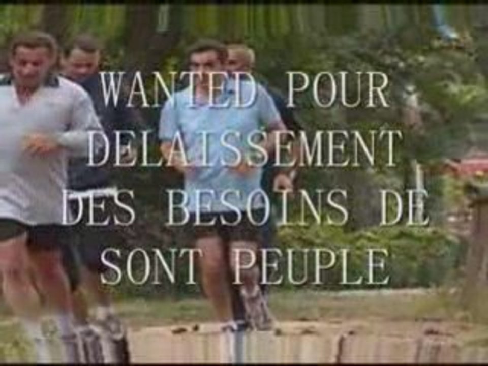 SARKOZY NE COURT PAS ASSEZ VITE POUR FUIRE LE MANDAT DARRET