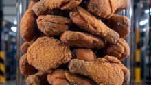 🍗 Crispy Fried Chicken vs Hydraulic Press 😳🔥