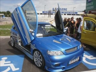 VIDEO DU MEETING TUNING AU CRAZY RACER à BRUYERES (88)