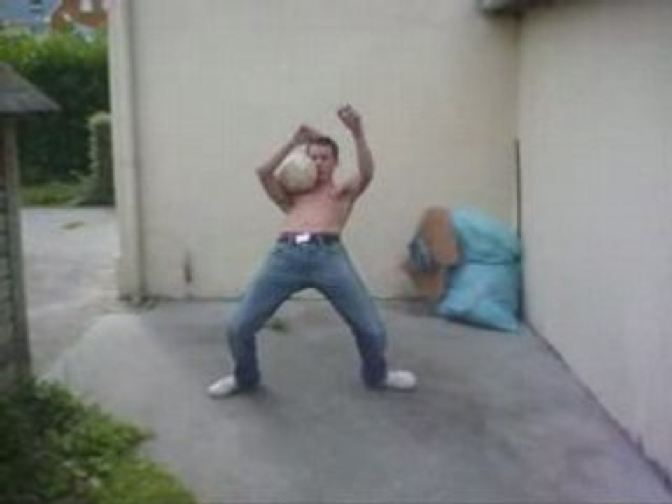 komball freestyle shrekos paolo jogabonito nike remi