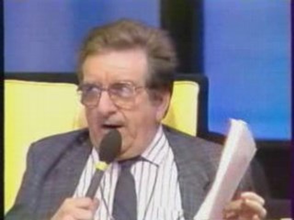 « Ciel  mon  mardi ! » : les  OVNI (partie  3/4)