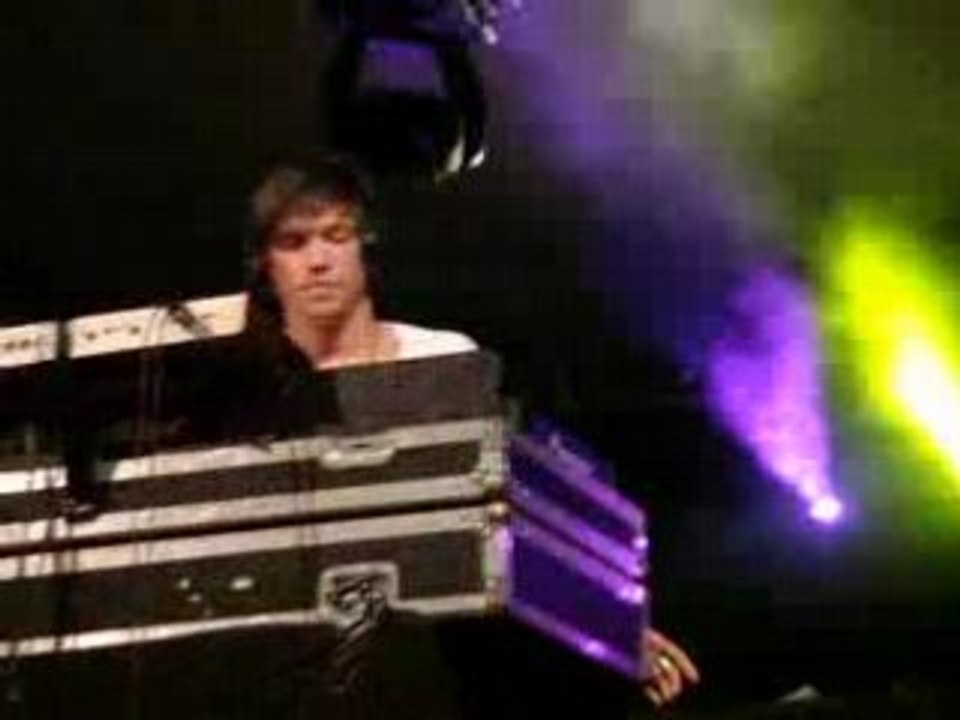 Quentin Mosimann aux fêtes de Genève (Cherchez le garçon)