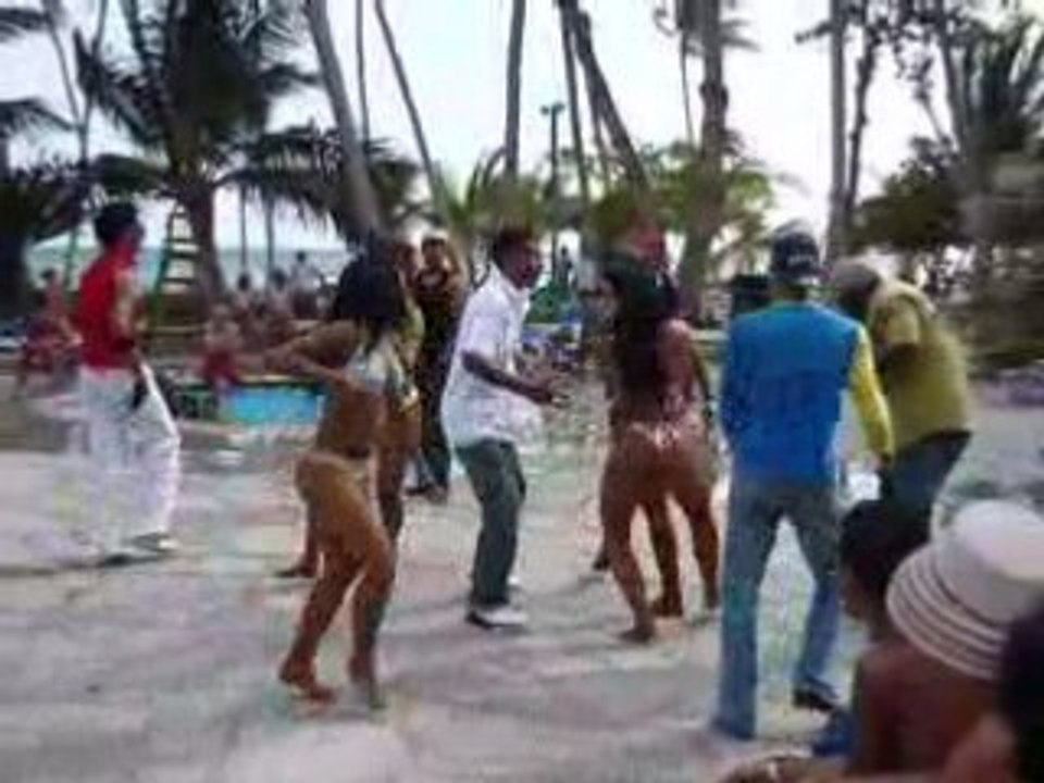 Clip "Eso" republique dominicaine hôtel à juan dolio