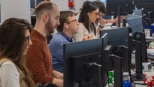 El Debate abre las puertas de su redacción por su quinto aniversario💻 Así trabajan redactores, directores, reporteros y todo el equipo que, cada día, hace posible El DebateSeguimos 🗞