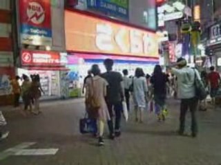 Japón 28: Shibuya, Tokio, viendo gente pasar