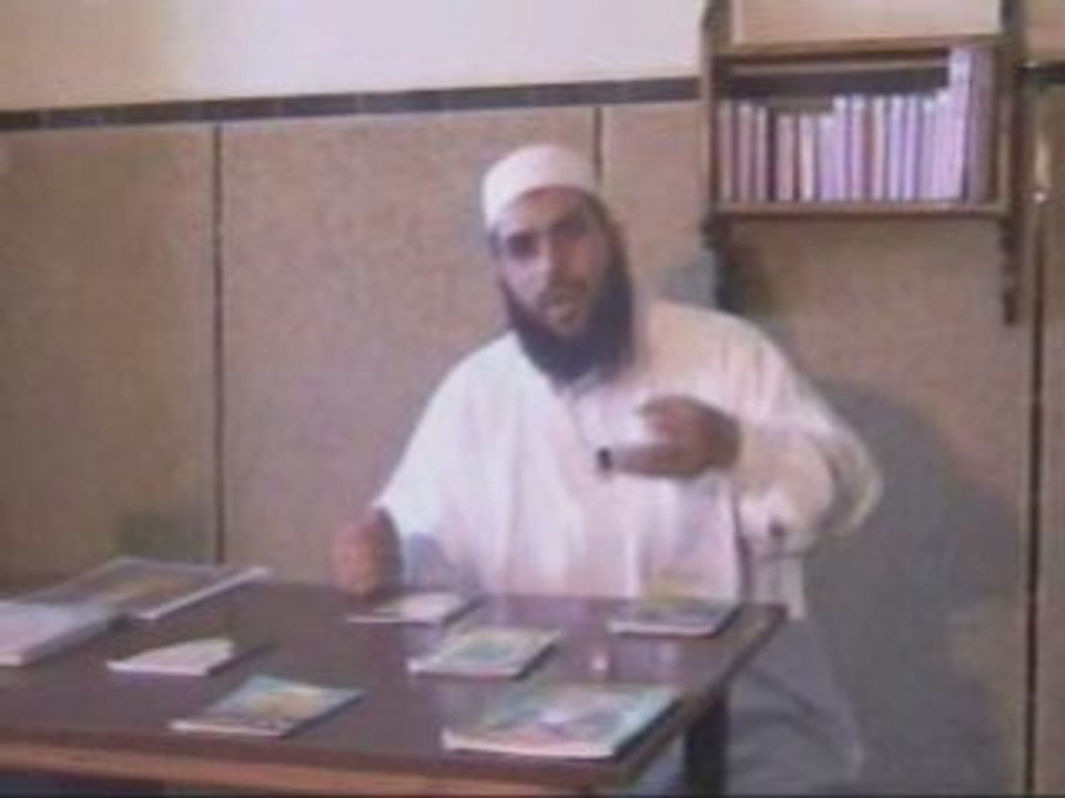 Description de la priere en kabyle (Sheikh Fawzi Meziani)1/2