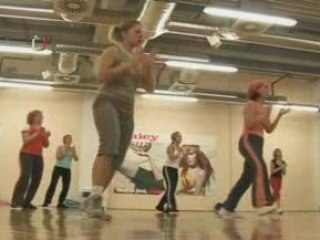 Alena Tabe - Thai-box-robics