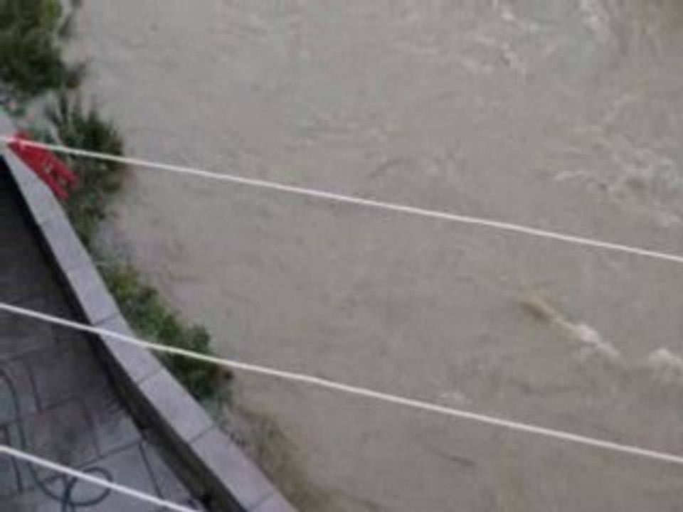 La Bienne est au large