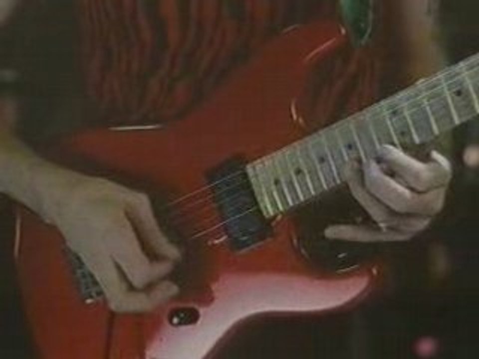 Steve Vai - Crossroads Guitar Duel