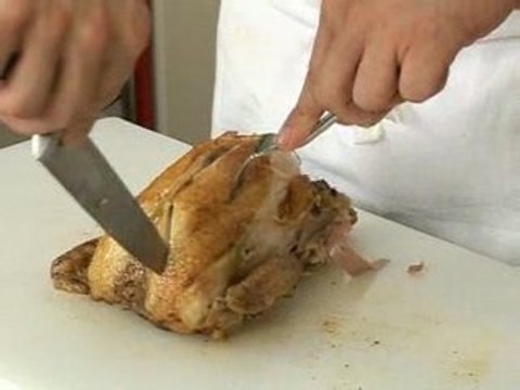 Découper une volaille cuite
