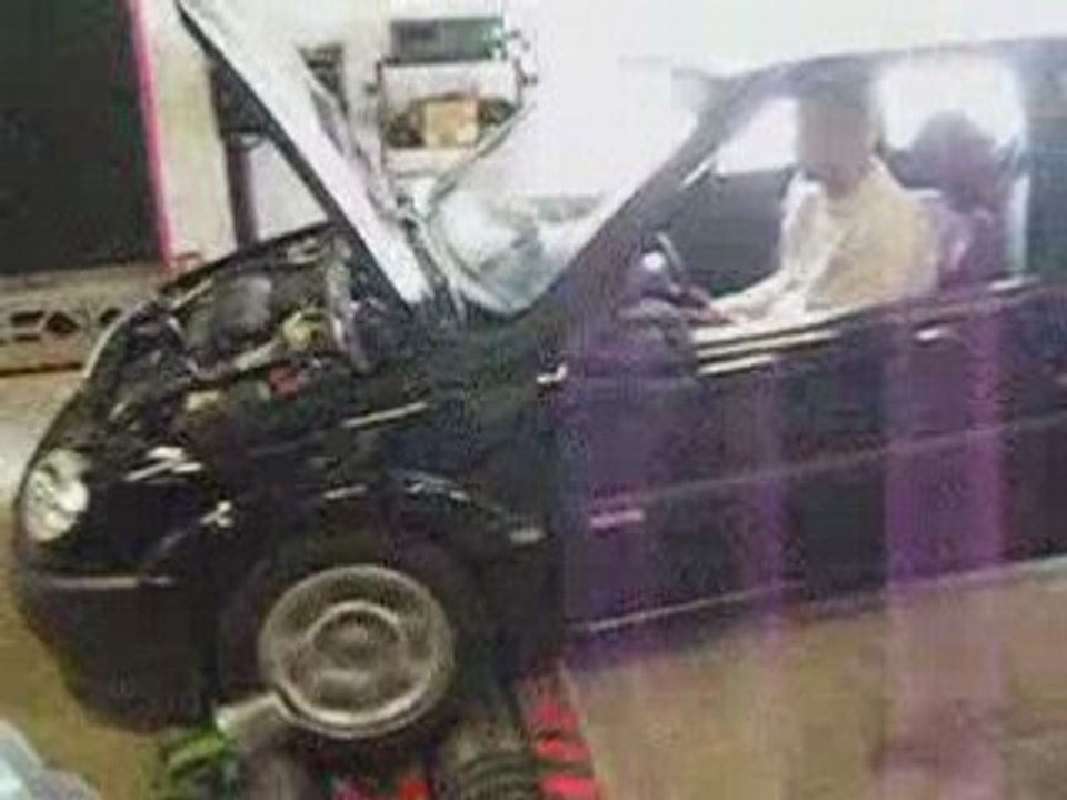 Saxo VTS 16s n°2 passage au banc - OCT 2006