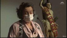 Pesquisadora capixaba da Fiocruz se emociona ao desabafar sobre atraso na vacinação no Brasil