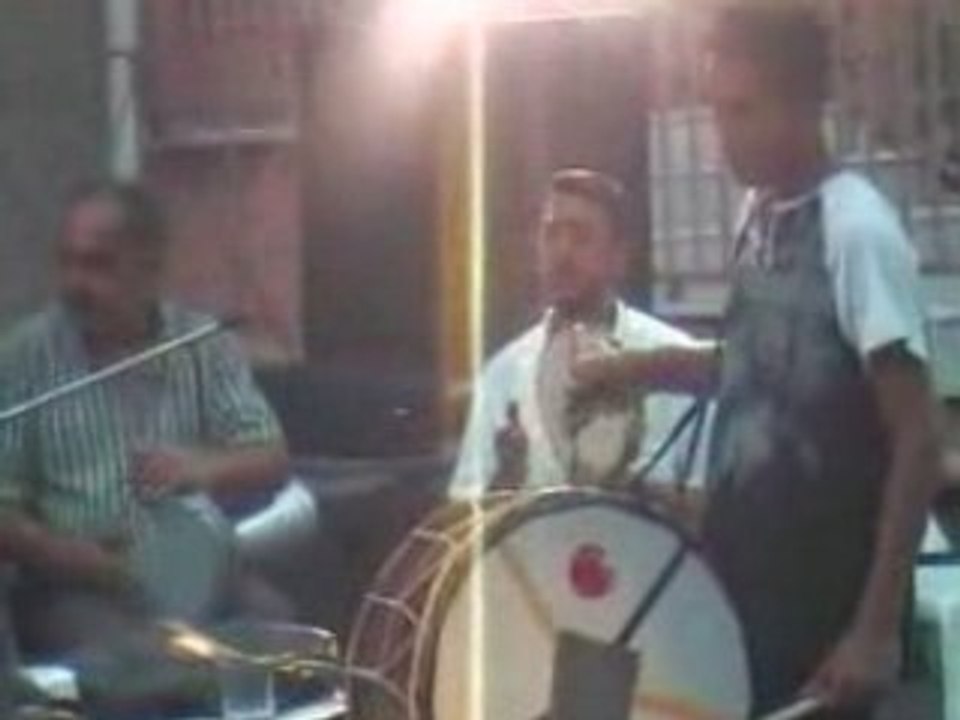 Yıkıla yıkıla (roman)